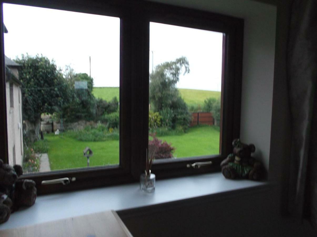 Meikle Ardrone Homestay Keith Extérieur photo
